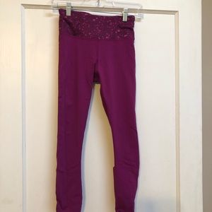 Lululemon pink pants
